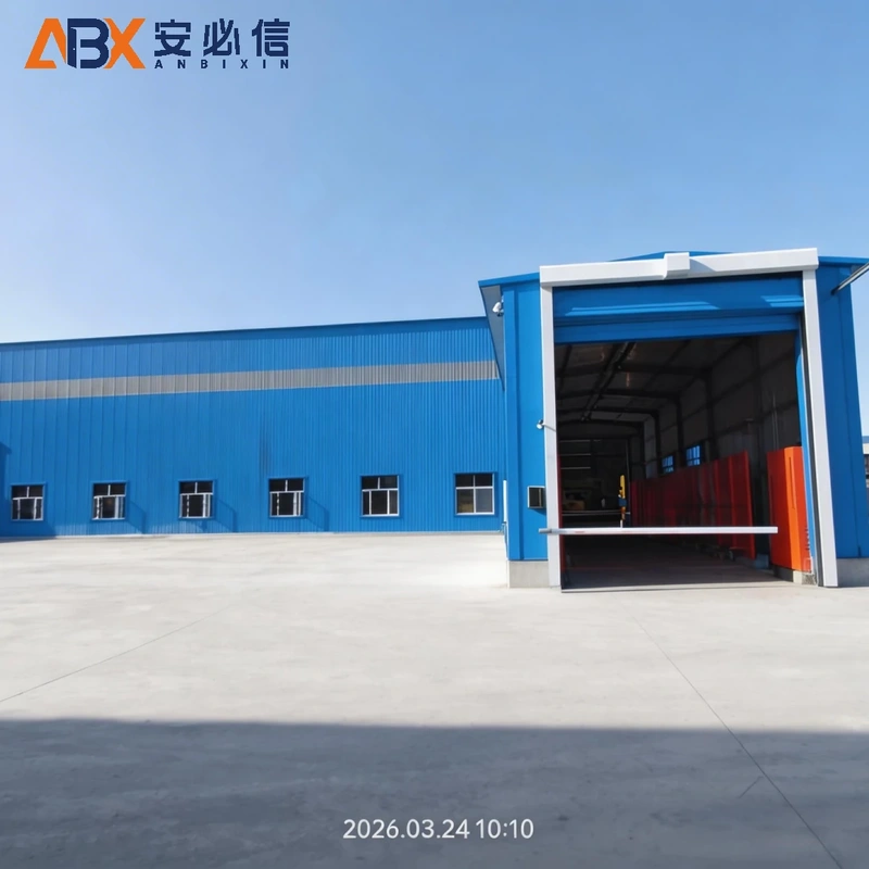 伊犁哈萨克自治州机库门